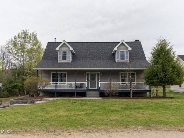 93 3rd Avenue, Hadley, NY 12835
