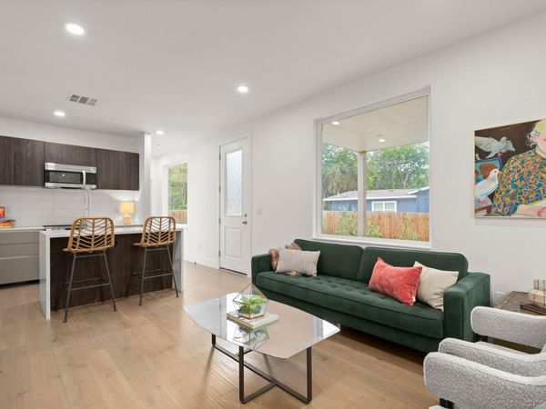 403 MIDDLE LN , Unit B, Austin, TX 78753