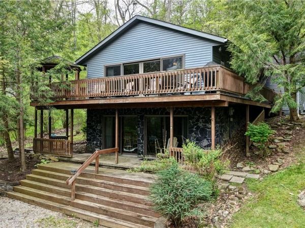 33722 Goodrich Drive , Piedmont, OH 43983