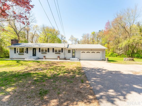 950 Old Colchester, Montville, CT 06370