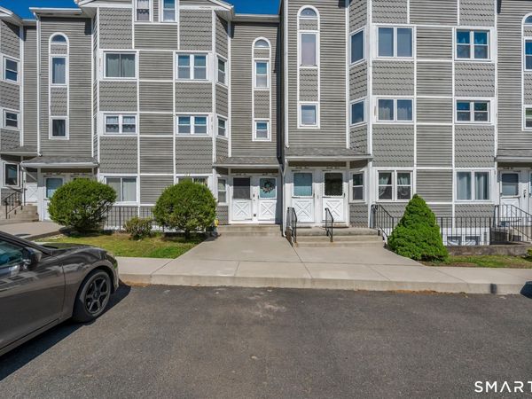 1655 North Colony, Unit 25, Meriden, CT 06450