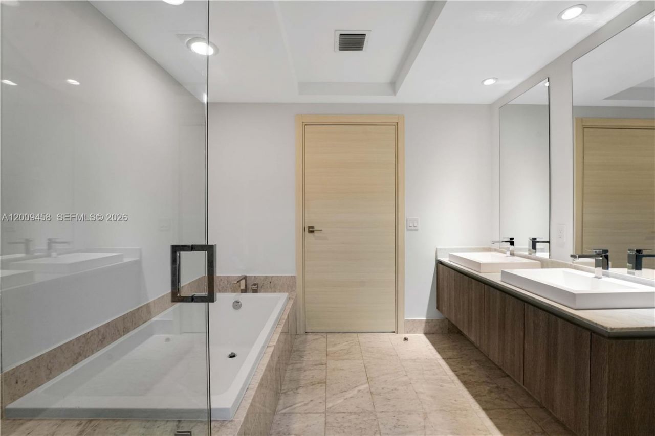 801 S Miami Ave , Unit 3109, Miami, FL 33130 Photo