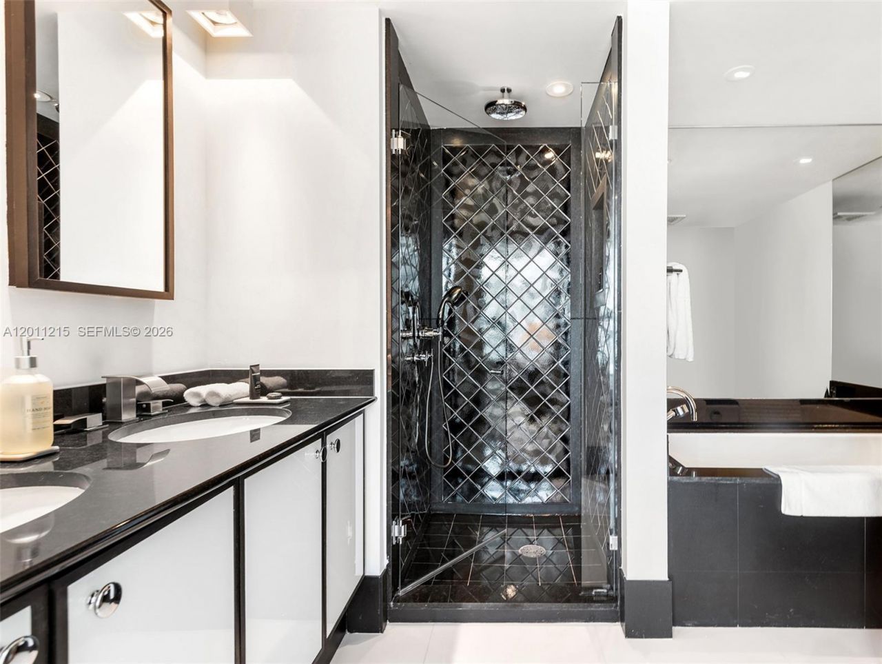 101 20th St , Unit 1707, Miami Beach, FL 33139 Photo
