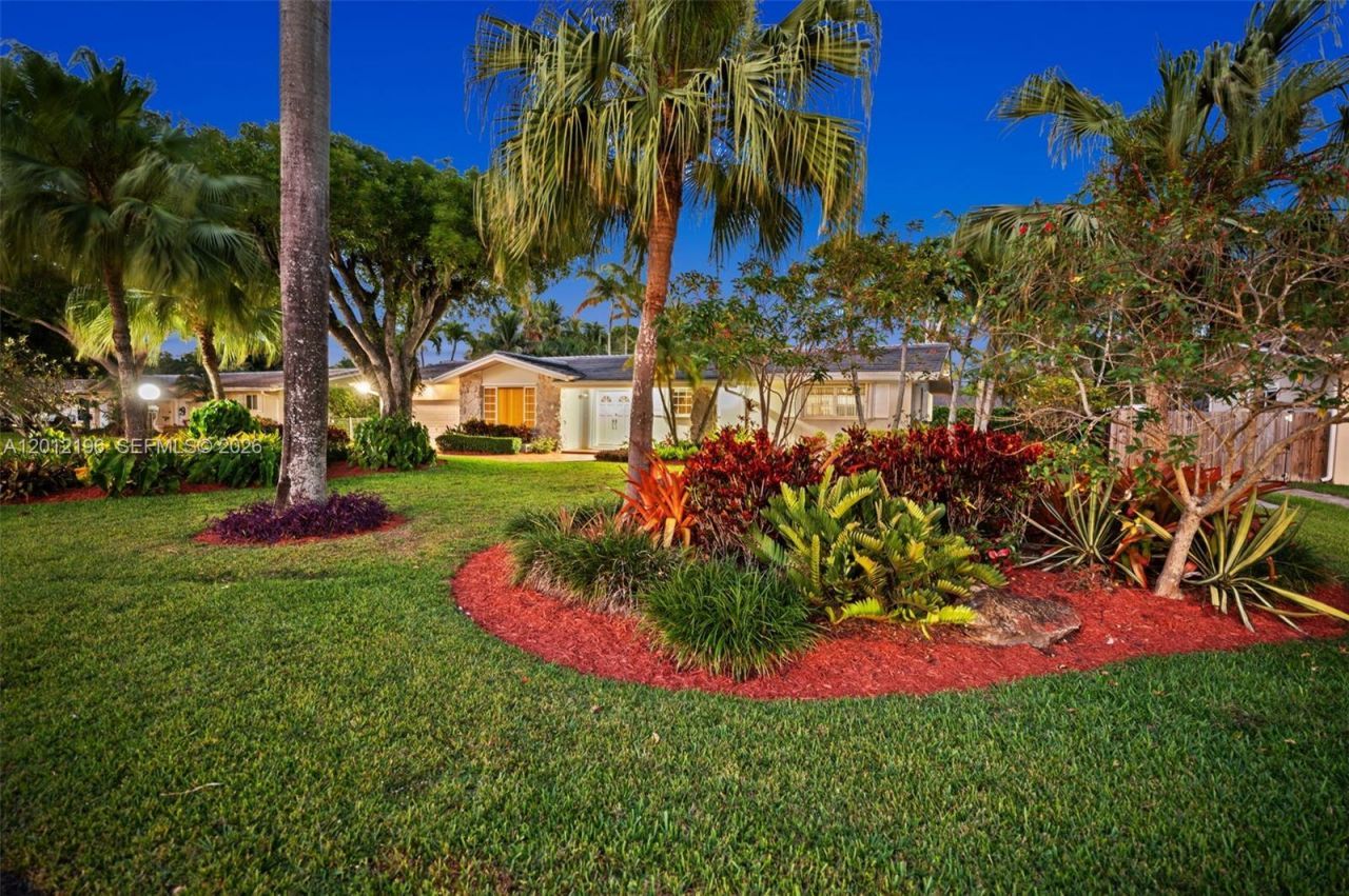 15705 SW 77th Ave, Palmetto Bay, FL 33157 Photo