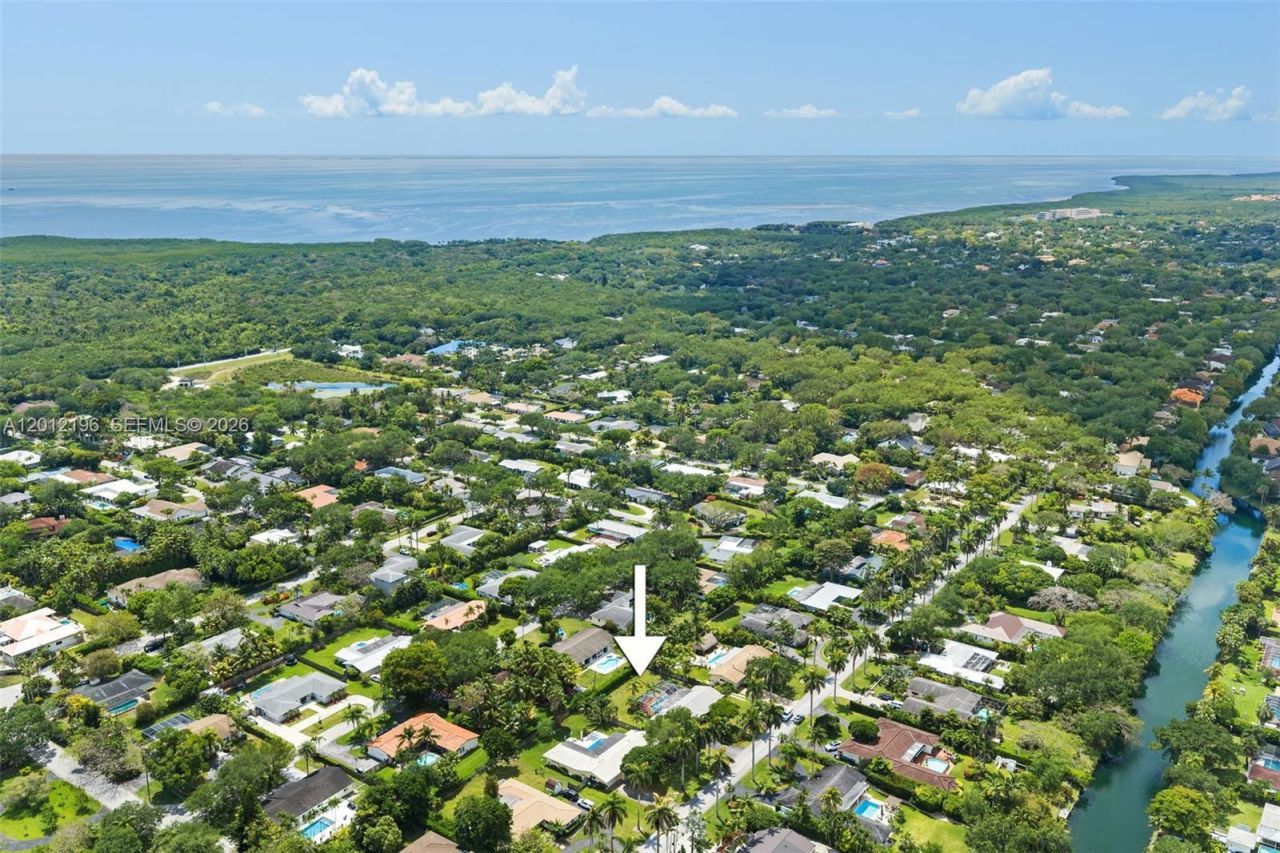 15705 SW 77th Ave, Palmetto Bay, FL 33157 Photo