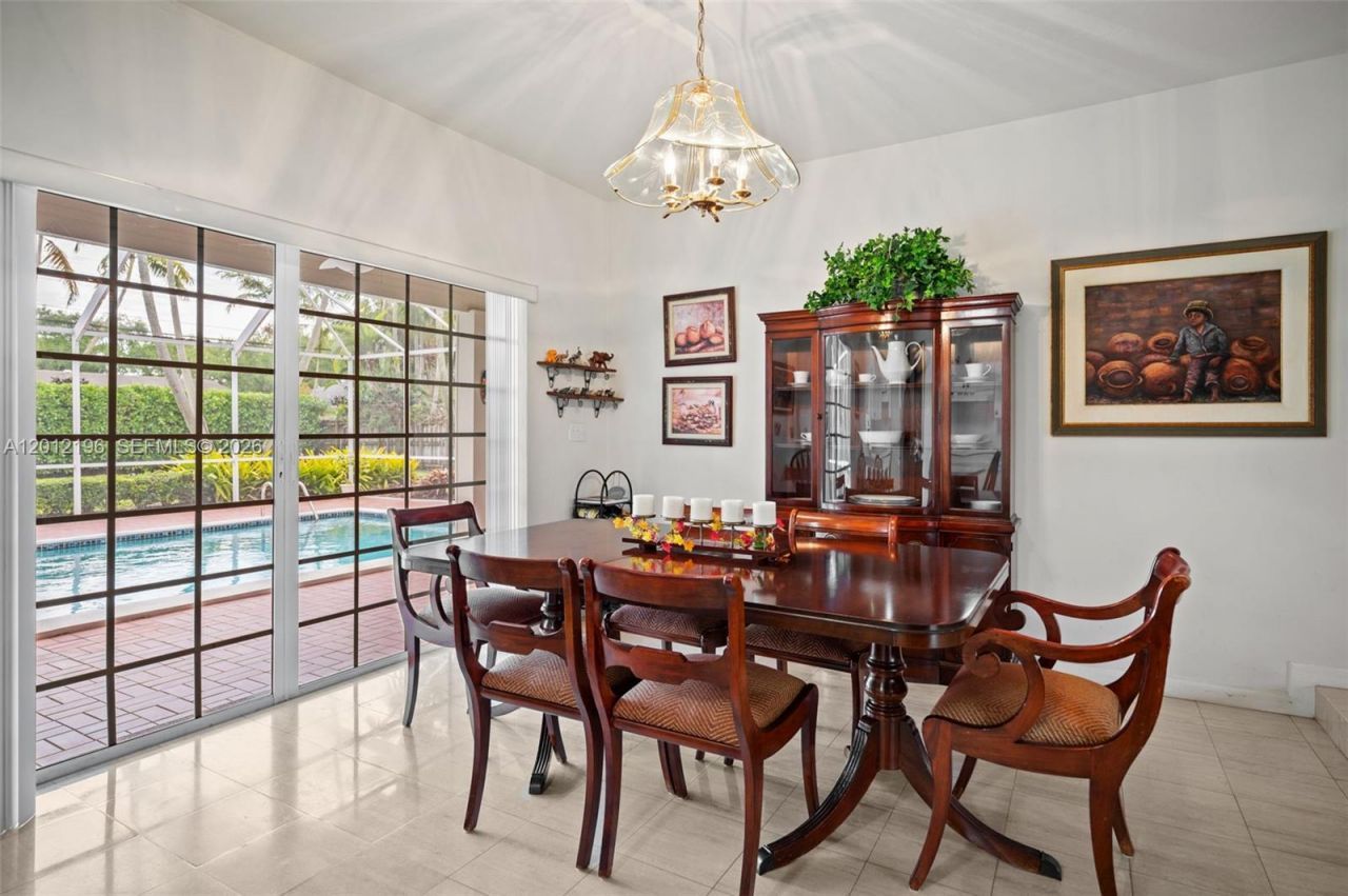 15705 SW 77th Ave, Palmetto Bay, FL 33157 Photo