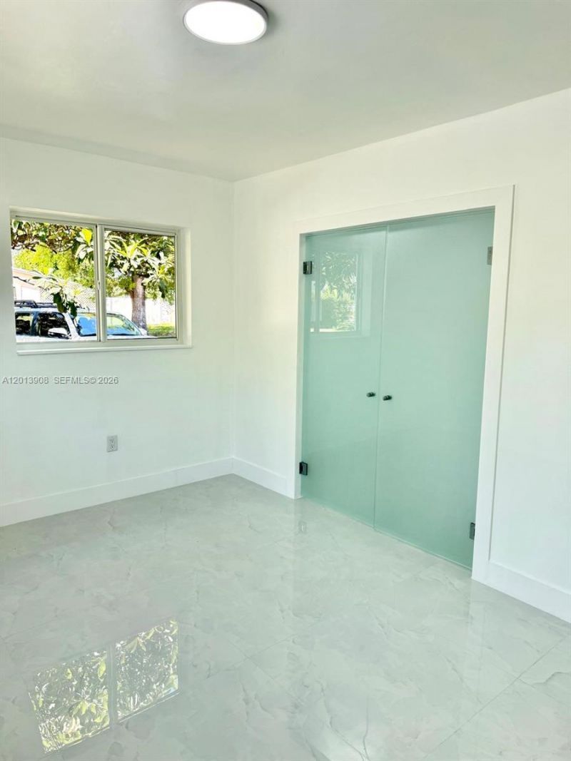 321 N 69th Ave , Hollywood, FL 33024 Photo