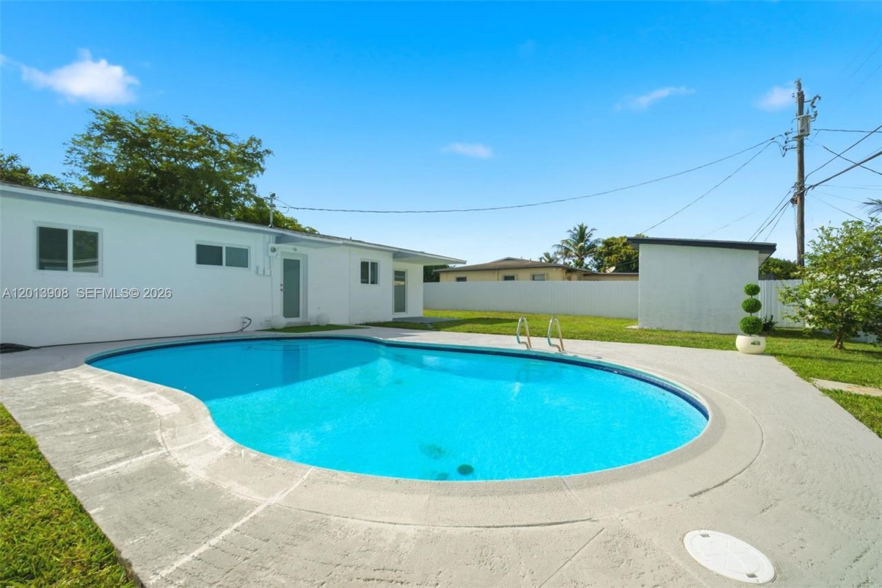 321 N 69th Ave , Hollywood, FL 33024 Photo