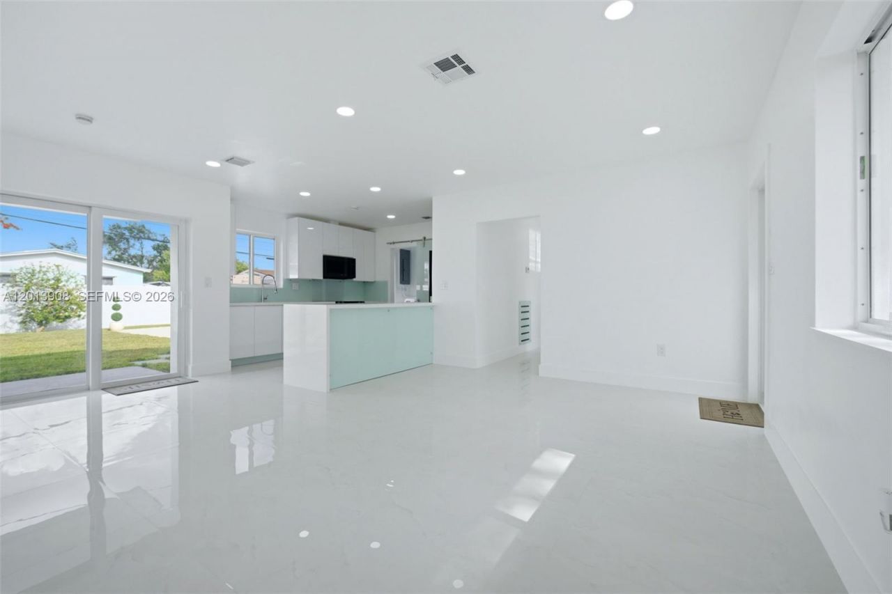 321 N 69th Ave , Hollywood, FL 33024 Photo