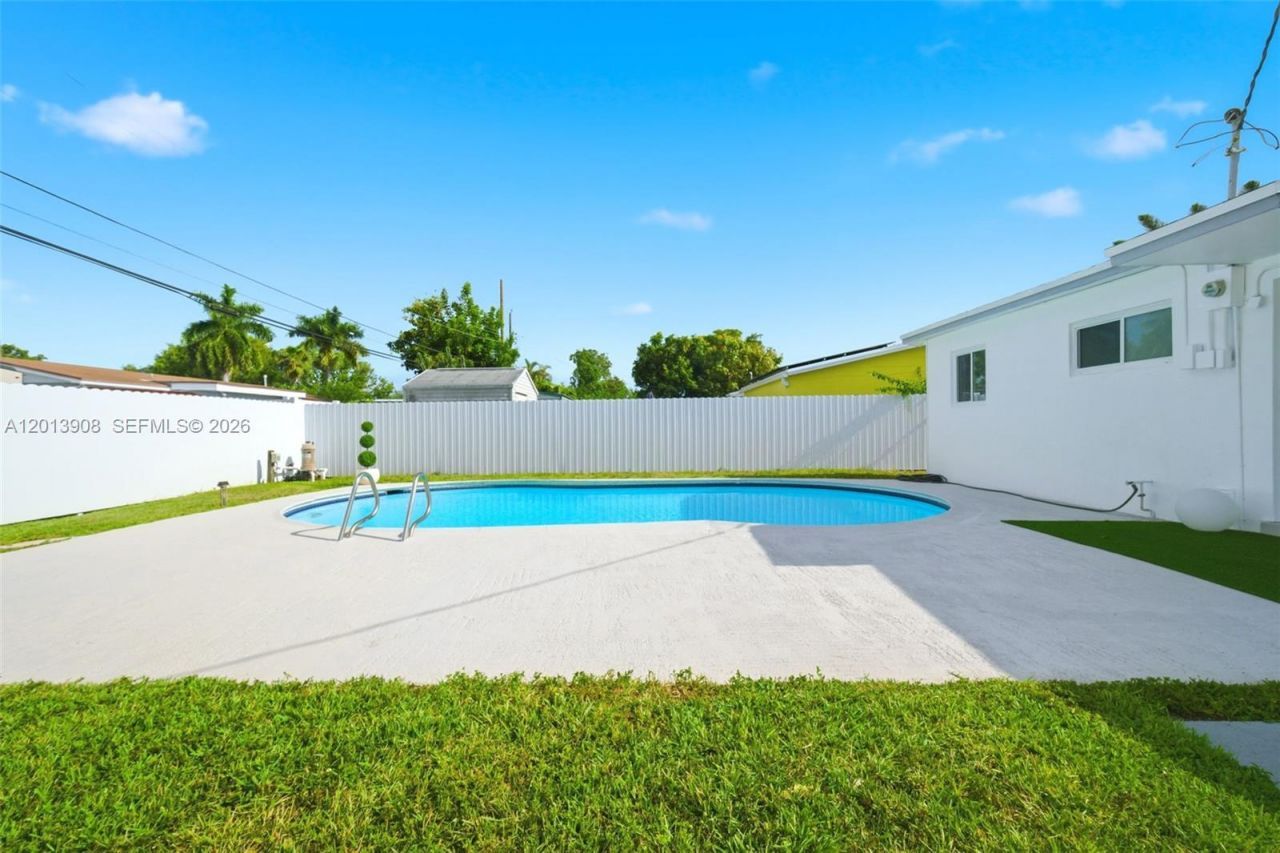 321 N 69th Ave , Hollywood, FL 33024 Photo