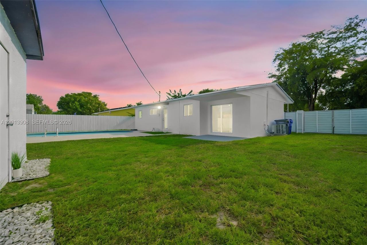 321 N 69th Ave , Hollywood, FL 33024 Photo
