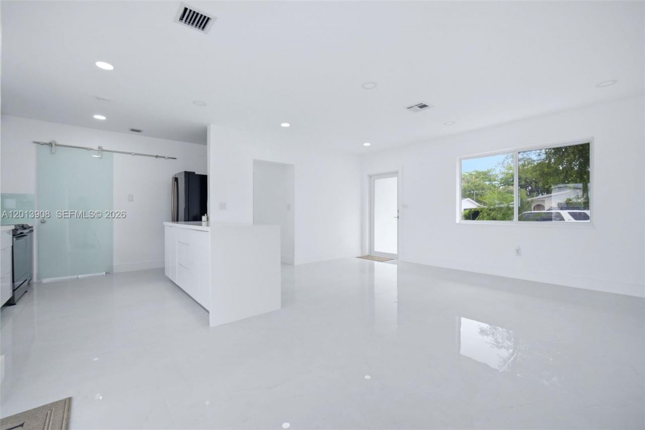 321 N 69th Ave , Hollywood, FL 33024 Photo