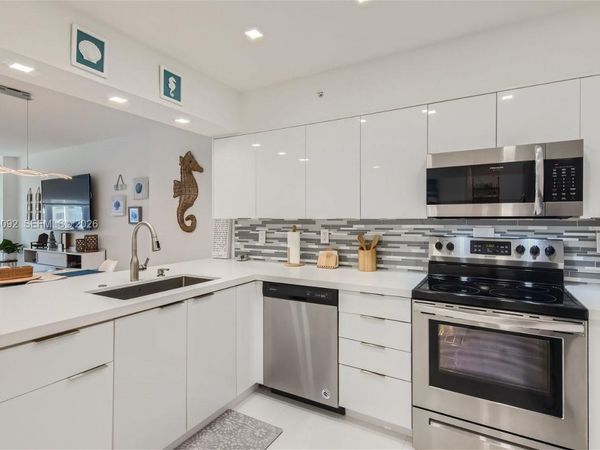 2501 S Ocean Dr , Unit 1103, Hollywood, FL 33019