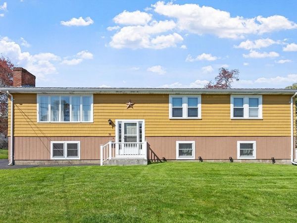 31 Atherton, Ayer, MA 01432