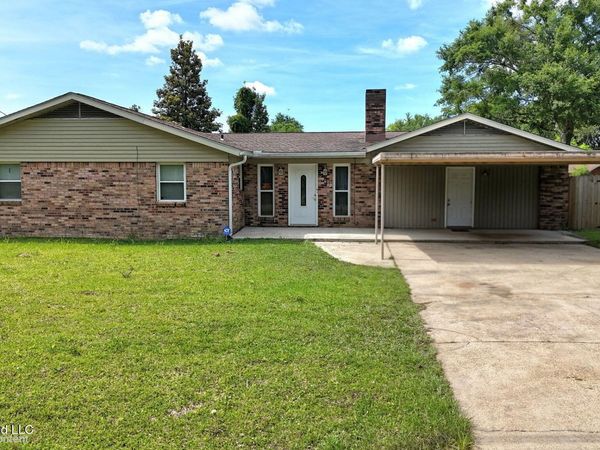 13692 Three Rivers Road, Gulfport, MS 39503