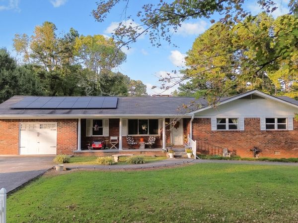 2515 Robin Hood Drive SE, Cleveland, TN 37323