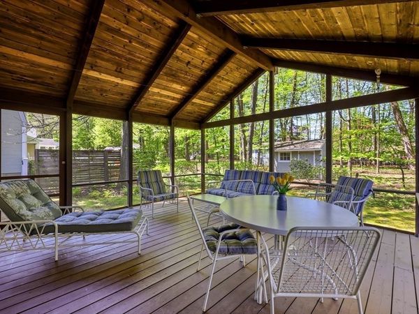 291 Forest Glen, West Springfield, MA 01089