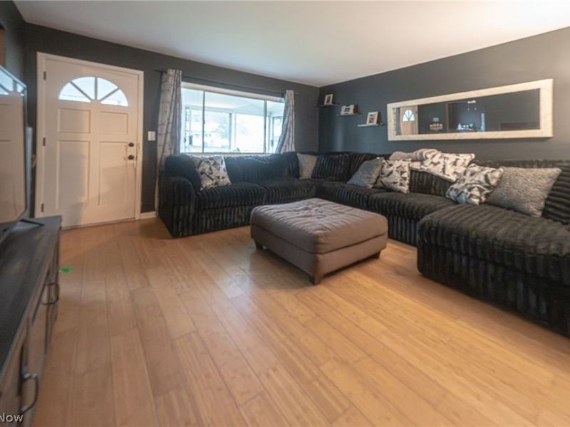1854 Drenik Drive, Wickliffe, OH 44092 Photo 6
