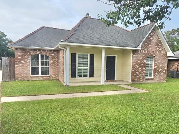 12985 Slope Oak Ave, Baton Rouge, LA 70818
