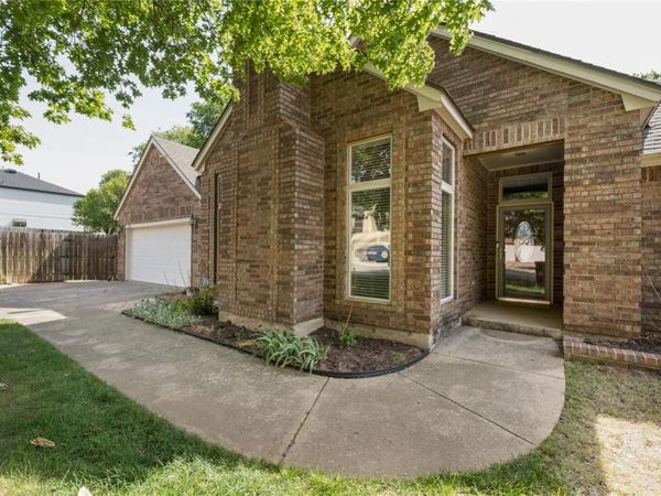 1516 Brown Oaks Drive, Oklahoma City, OK 73127