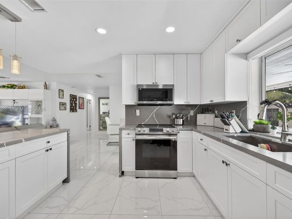 14234 SW 75th Ter, Miami, FL 33183