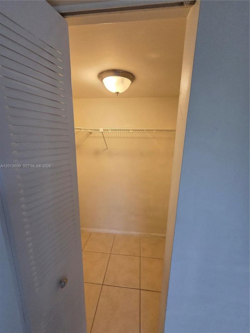 8051 S Colony Cir S, Unit 205, Tamarac, FL 33321 Photo