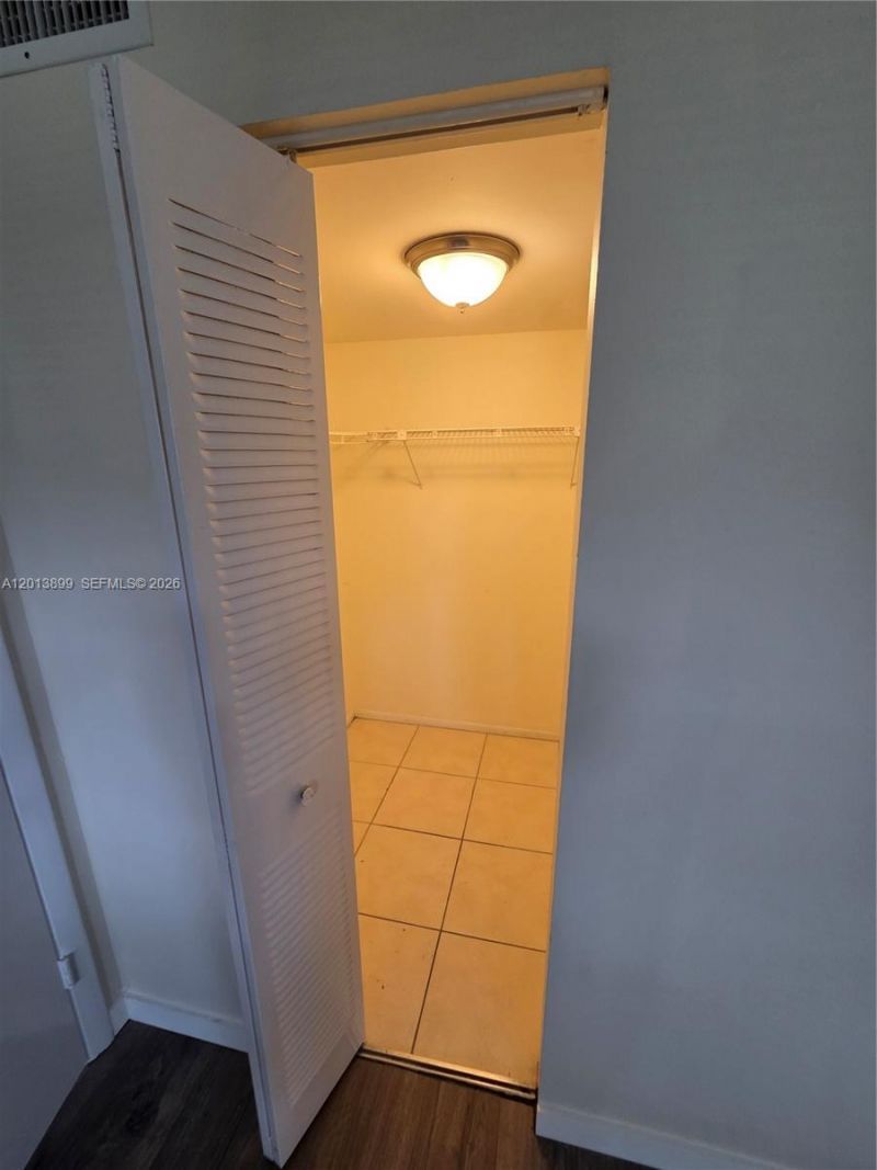 8051 S Colony Cir S, Unit 205, Tamarac, FL 33321 Photo