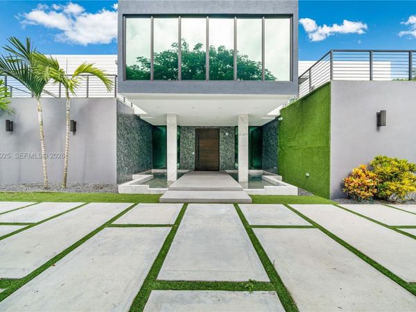 6695 SW 112th St , Pinecrest, FL 33156