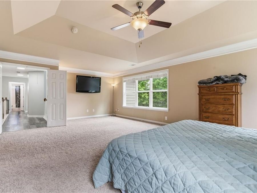 Property Image 40