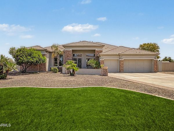 18209 W NORTH Court, Waddell, AZ 85355
