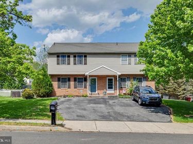 116 CARRIAGE DRIVE, WERNERSVILLE, PA 19565