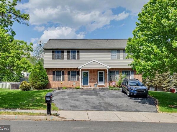 116 CARRIAGE DRIVE, WERNERSVILLE, PA 19565