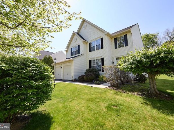 305 MCFARLAND DRIVE , DOWNINGTOWN, PA 19335