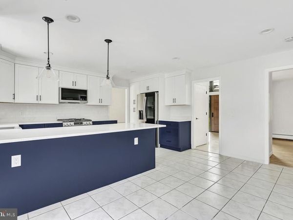 136 CARLOUGH ROAD, UPPER SADDLE RIVER, NJ 07458