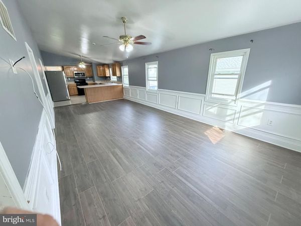 733 N LENOLA ROAD , MOORESTOWN, NJ 08057
