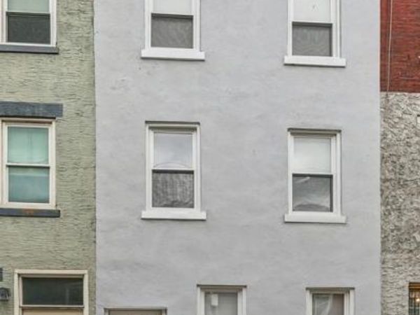 21 E SILVER STREET, PHILADELPHIA, PA 19134