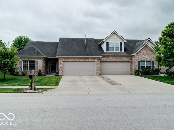5611 Lipizzan Lane, Plainfield, IN 46168