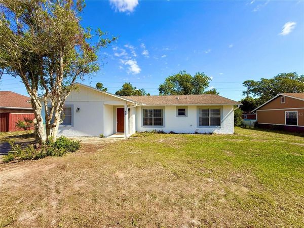 644 N FIRWOOD DRIVE , DELTONA, FL 32725