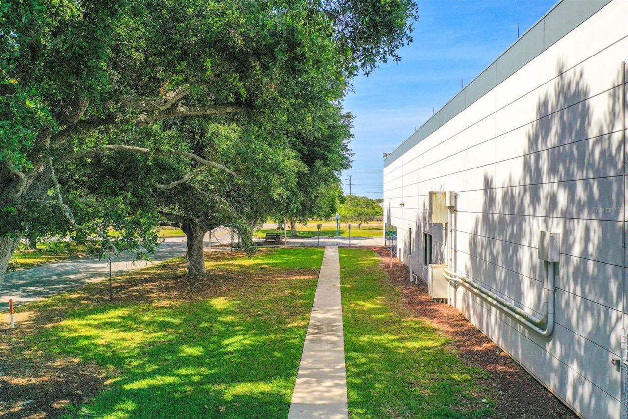 295 Barnes Boulevard , Rockledge, FL 32955 Photo