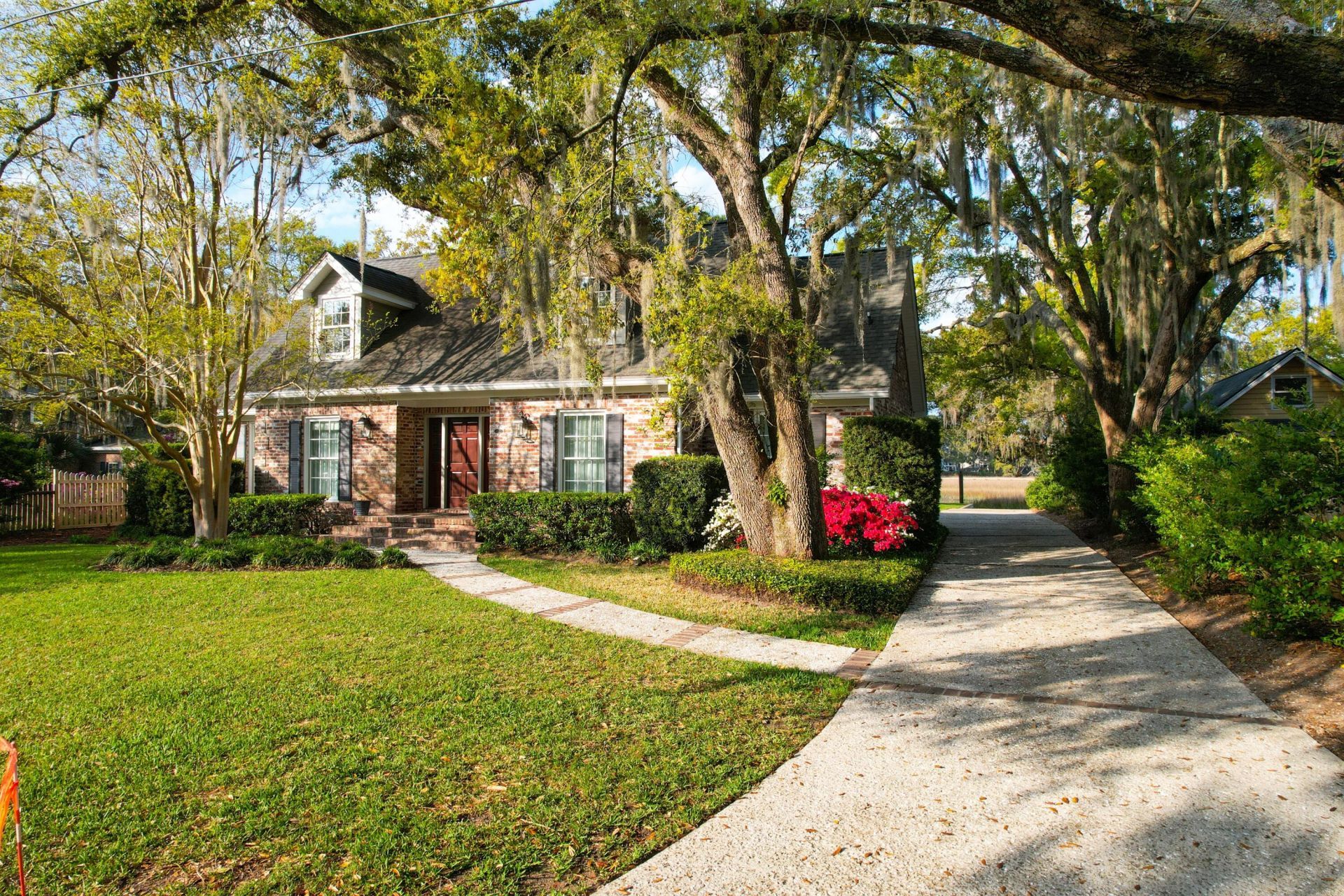 777 Tennent Street Photo 3
