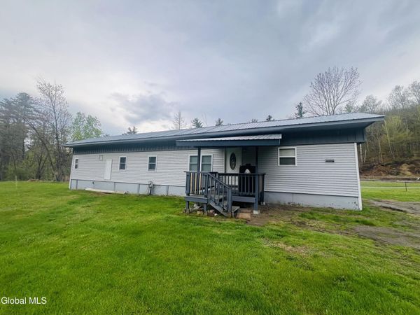 5 Sno Pappy Lane, Hague, NY 12836