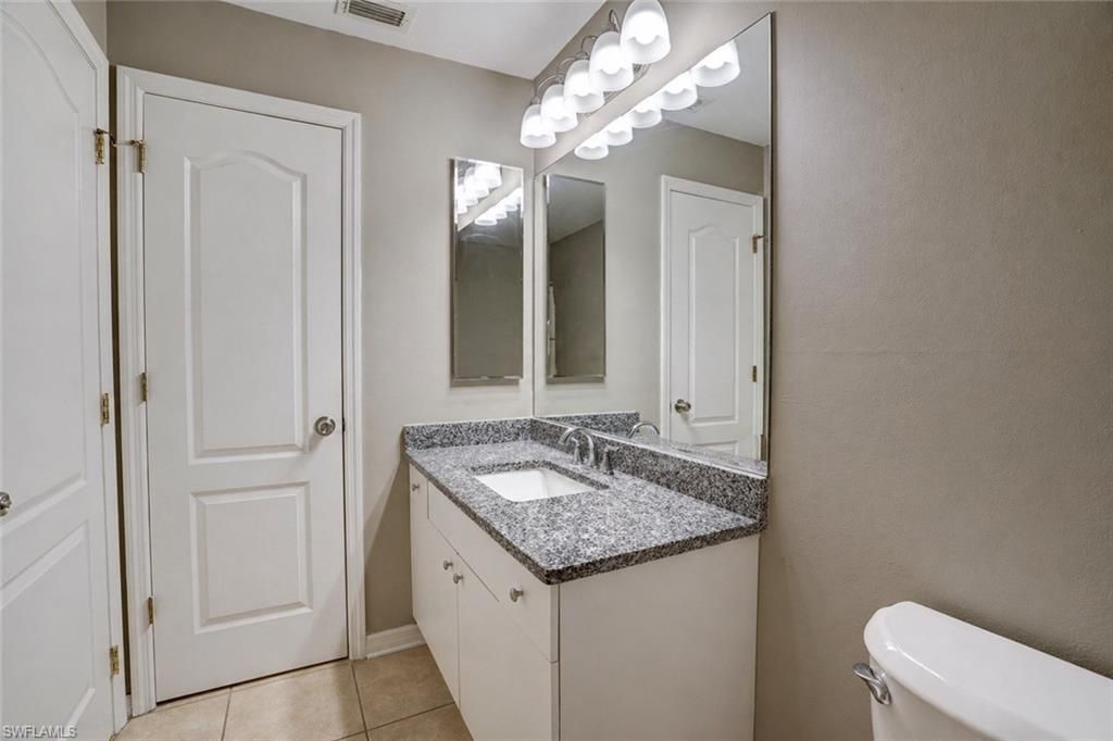 1427 NE Juanita Pl, Cape Coral, FL 33909 Photo