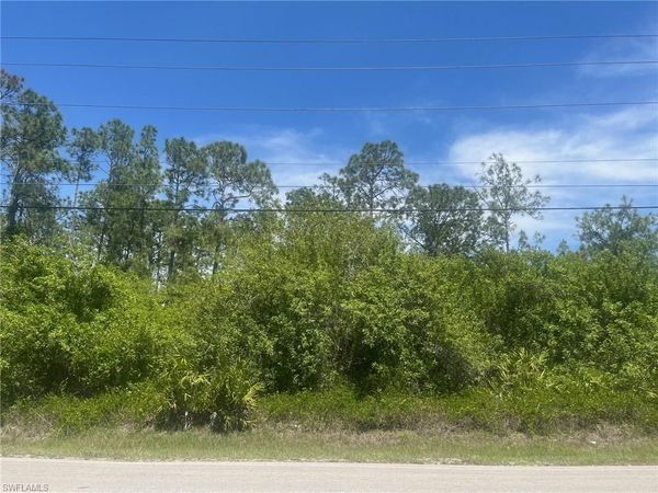 DeSoto BLVD N, NAPLES, FL 34120
