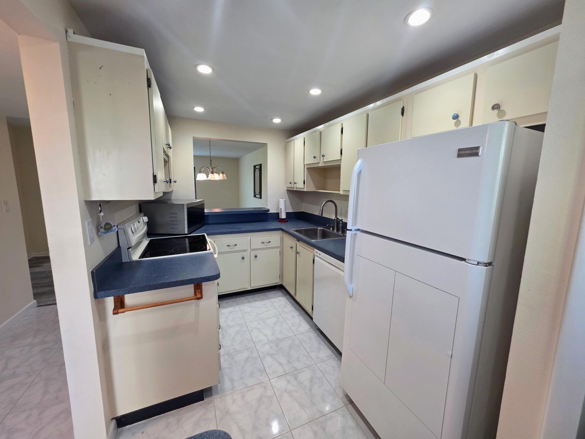 5403 SE Miles Grant Road, Unit 108, Stuart, FL 34997 Photo