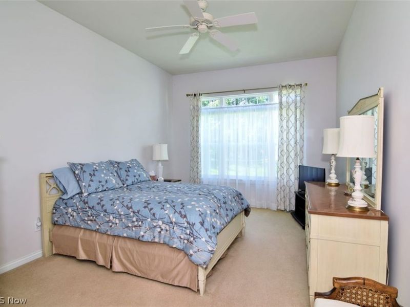 362 E Legend Court, Unit B, Highland Heights, OH 44143 Photo 14