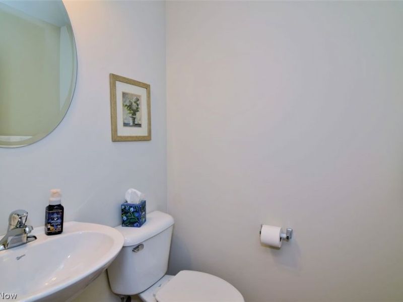362 E Legend Court, Unit B, Highland Heights, OH 44143 Photo 19