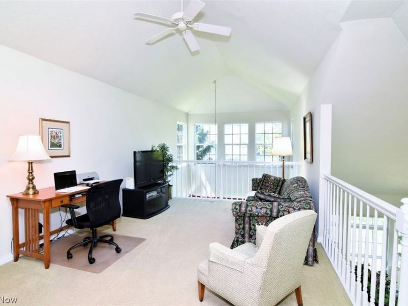 362 E Legend Court, Unit B, Highland Heights, OH 44143 Photo 21