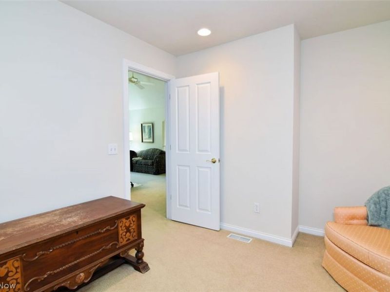 362 E Legend Court, Unit B, Highland Heights, OH 44143 Photo 29