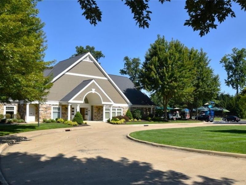 362 E Legend Court, Unit B, Highland Heights, OH 44143 Photo 36