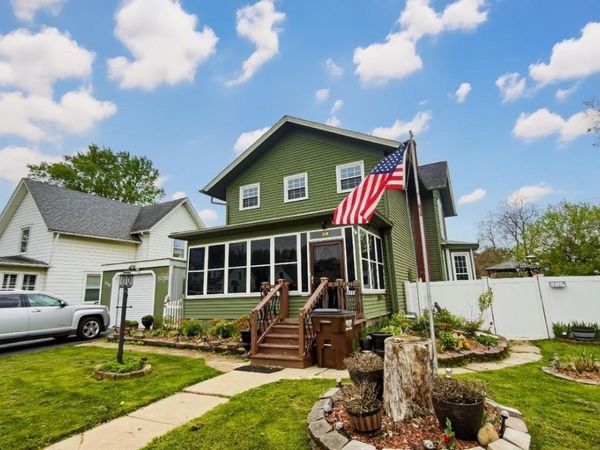230 E Center Street, Petersburg, MI 49270
